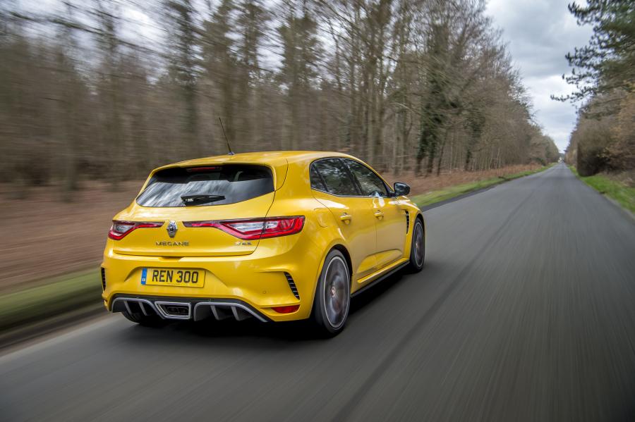  Renault Megane R.S. 300 Trophy 2019 года  (UK) (фото 39 из 40)